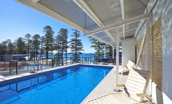 Manly Paradise Motel & Apartments
