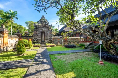 Inna Bali Heritage Hotel