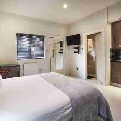 Dynasty Forest Sandown Self Catering Hotel Rooms