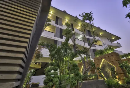 Central Suite Residence