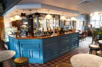 Huckleberrys Bar & Grill Hotels in Lincoln
