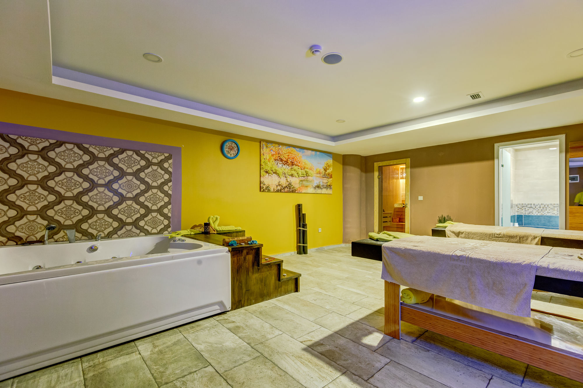 Kaynesia Hotel Spa & Wellness