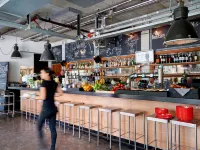 Q-Factory Hotel Hotels near AMOLF