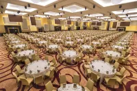 Crowne Plaza Riyadh Rdc Hotel & Convention Hotels in Riyadh