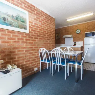 Perth City Apartment Hotel