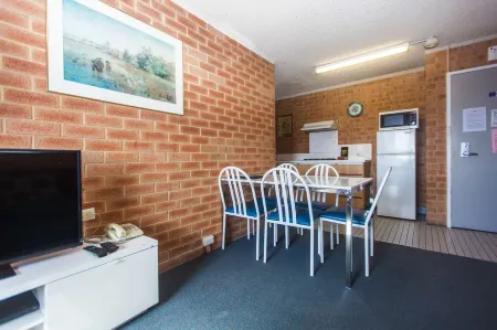 Perth City Apartment Hotel Отели рядом со станцией City West Station