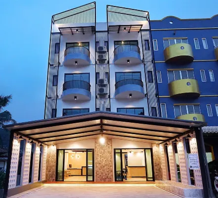 The Moon Night Ao Nang Hotel - 2 Sao