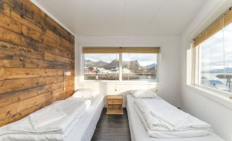 Vandrerhjem Kabelvåg Rorbuer - Housity