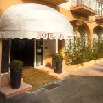 Hôtel les Arbousiers