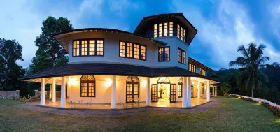 Coffee Bungalow Kandy Hotels in Kandy Lake Front