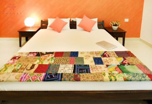 4. 조스텔 자이푸르..