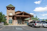 Quality Inn & Suites Silverthorne - Copper Mountain - parking