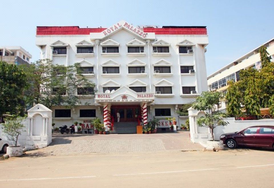 hotel overview picture