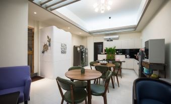 Catt Leya B&B Hotel