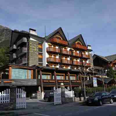 Hotel Pavillon Hotel Exterior