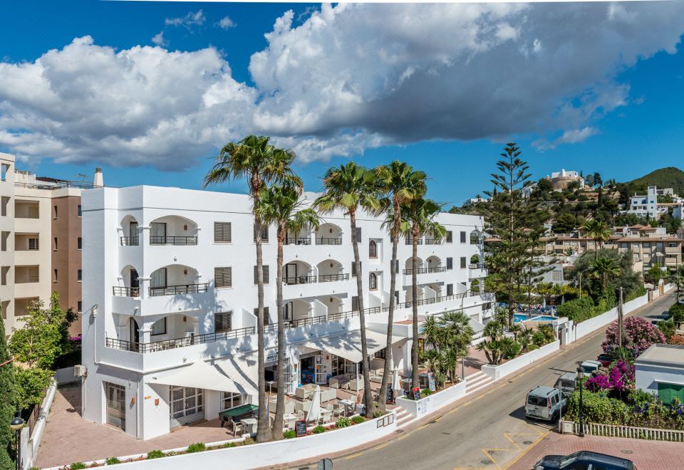 Hotel Pierre & Vacances Ros Ibiza, Exterior, Hotel Exterior