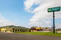 Quality Inn Mitchell I-90 Hôtels à : 