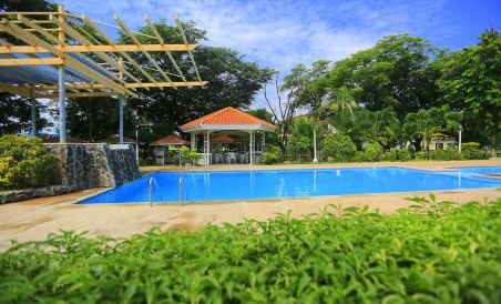 Subic Bay Peninsular Hotel - Housity