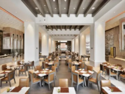 JW Marriott Mumbai Sahar Airport ムンバイのホテル