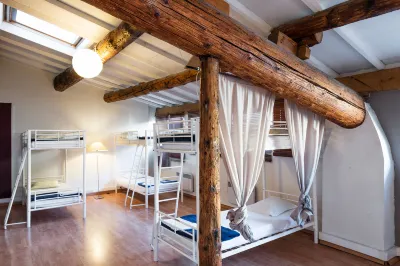 Hostel Vertigo Vieux-Port Hôtels à : 