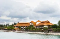 Kudat Golf & Marina Resort Hotels near Kem Sri Kudat
