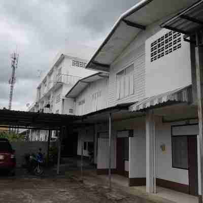 โรงแรมพิบูลกิจ Hotel Exterior
