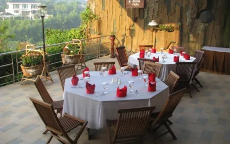 Green Wattana Hotel Sentul