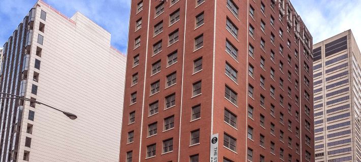 Hotel Saint Clair- Magnificent Mile Hotels in Chicago