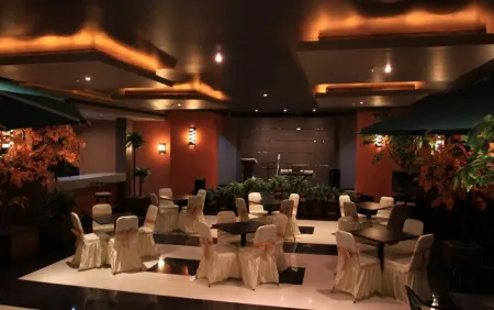 Hotel Menara Archie Ternate Отели в г. Тернате