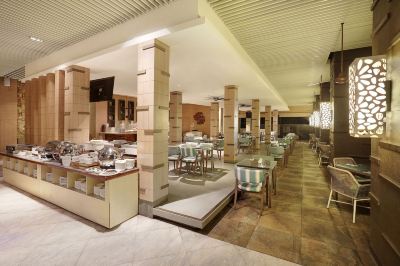 レストラン スイス ベルホテル チューバンの写真