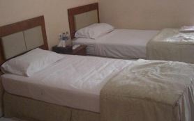 Hotel New Season