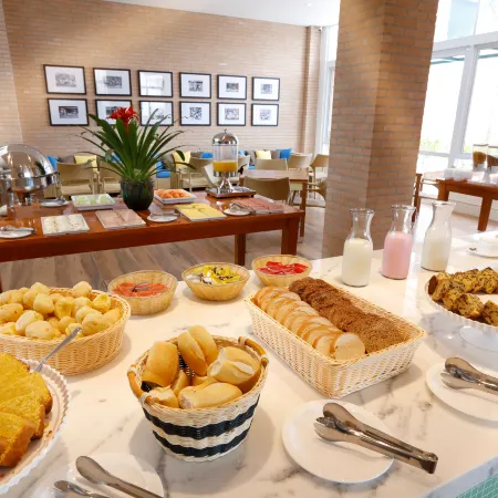 Vitória Hotel Express Dom Pedro
