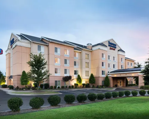 Fairfield Inn & Suites Conway Hotels in Conway