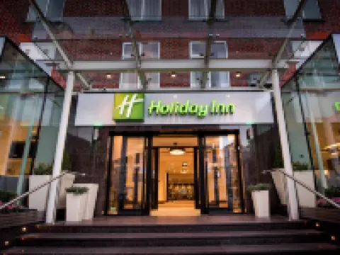 ฮอลิเดย์ อินน์ ลอนดอน - เคนซิงตัน ไฮ สตรีท บาย IHG โรงแรมในลอนดอน
