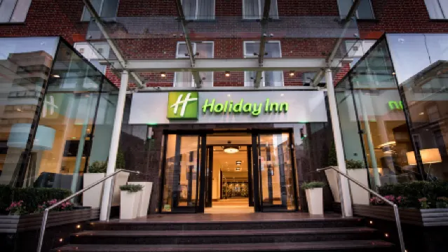 Holiday Inn LONDON - KENSINGTON HIGH ST. by IHG Отели рядом с достопримечательностью «Гайд-парк»
