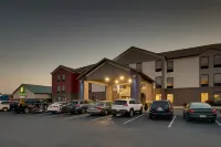 Holiday Inn Express & Suites LEBANON by IHG - parking
