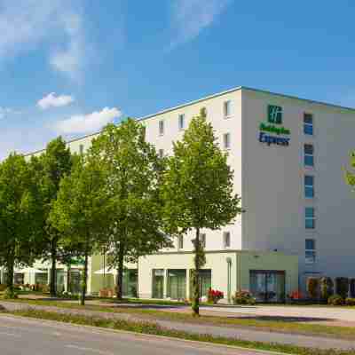 Holiday Inn Express Neunkirchen Hotel Exterior