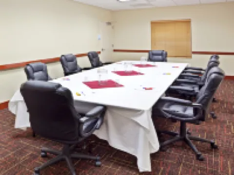 Holiday Inn Express & Suites CHEHALIS-CENTRALIA by IHG Hotels in Chehalis