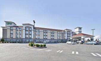 Holiday Inn Express & Suites Tacoma South - Lakewood