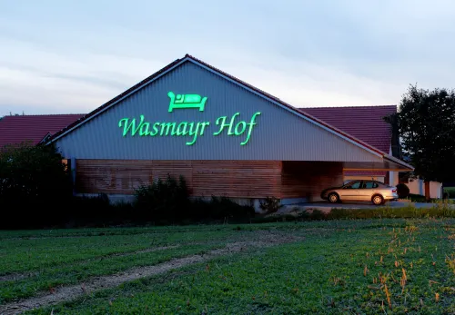 Wasmayr Hof Hotels in Altdorf