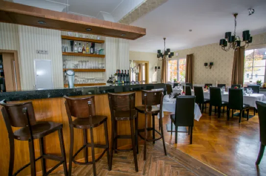 Villa Lilo Hotel & Restaurant