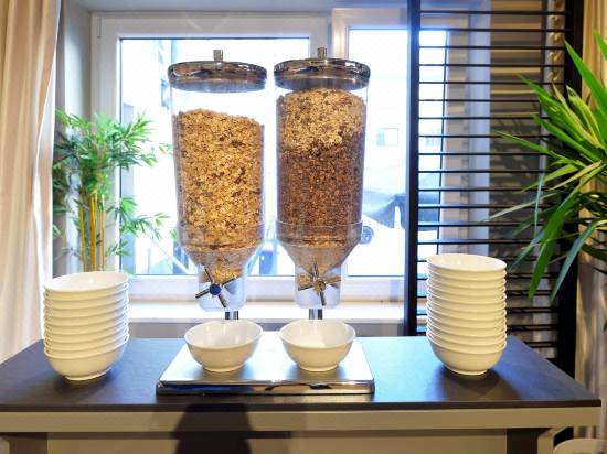 St Joseph Hotel Hamburg Reeperbahn St Pauli Kiez Reviews For 3 Star Hotels In Hamburg Trip Com