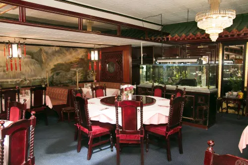 Hotel zur Traube + China Restaurant Golden Lotus Hotels in Rheingau-Taunus-Kreis