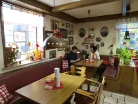 Landhotel Henkenhof Willingen - Breakfast