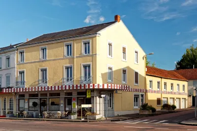 Contact Hôtel du Commerce et Son Restaurant Côte à Côte Hotels in Autun