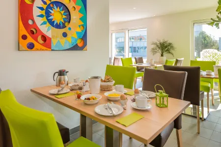 FairSleep Motel Einstein Erding Отели в г. Эрдинг