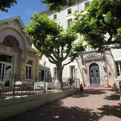 Logis Hotel restaurant des Thermes Hotel Exterior