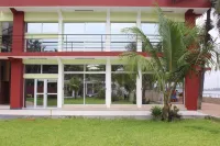 Hotel le Marly - piscina