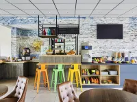 Ibis Styles Hyères Rooftop & Spa Hotels in Carqueiranne