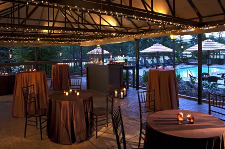 Denver Marriott West Отели рядом с достопримечательностью «Маунт Голиат Нэчурал Арея»